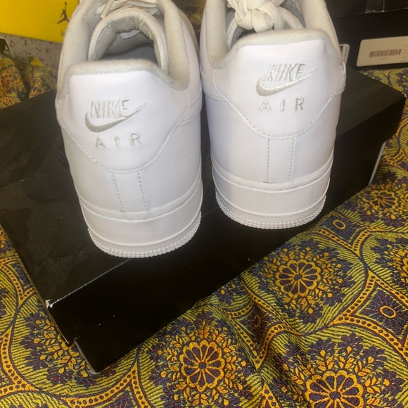 AIR FORCE 1 LOW SUPREME - Picture 6 of 9